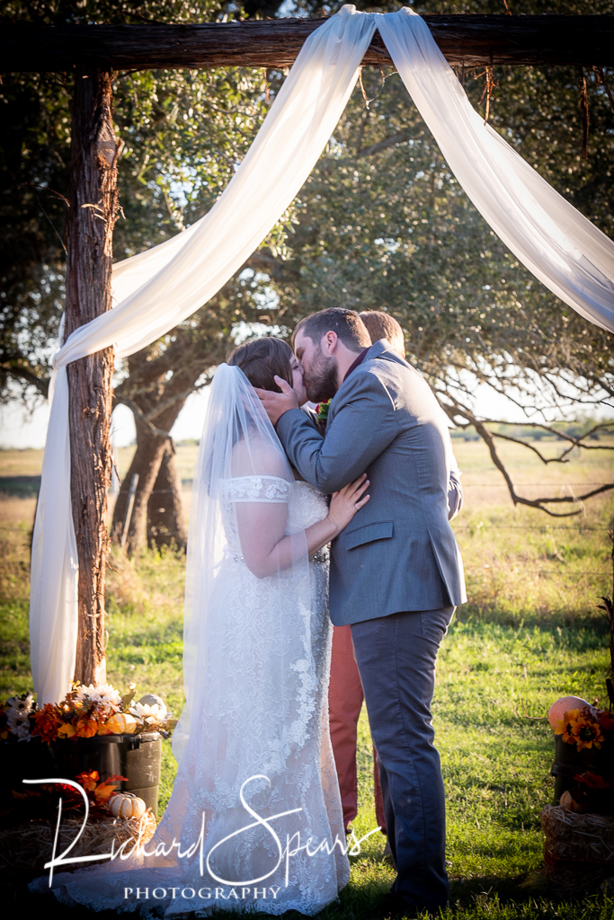 San Antonio Wedding Photographer Wedding Kiss